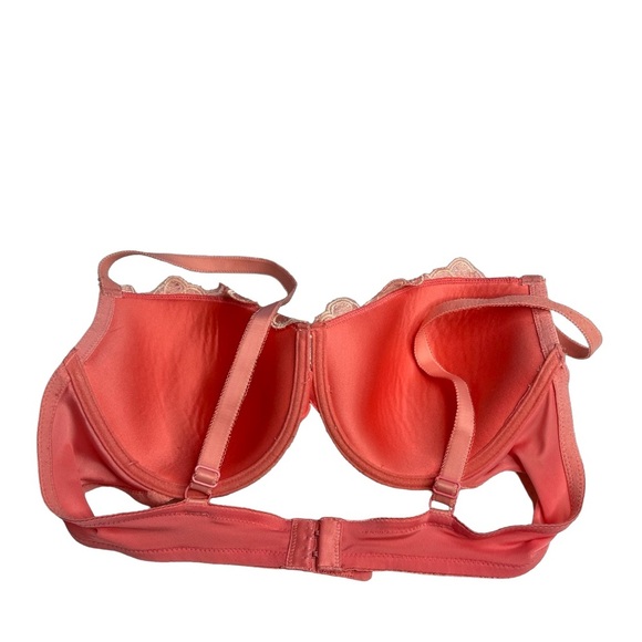 QT VNTG lace floral embroidered peach colored padded bra 36C pinup/rockabilly - Picture 3 of 7